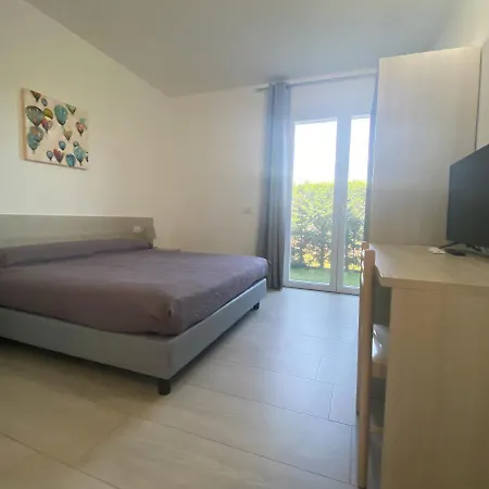 Crystal دورميلّيتّو