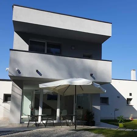 Crystal 3* Dormelletto