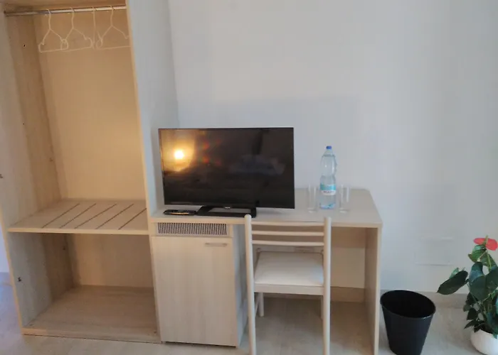 Crystal Bed & Breakfast Dormelletto