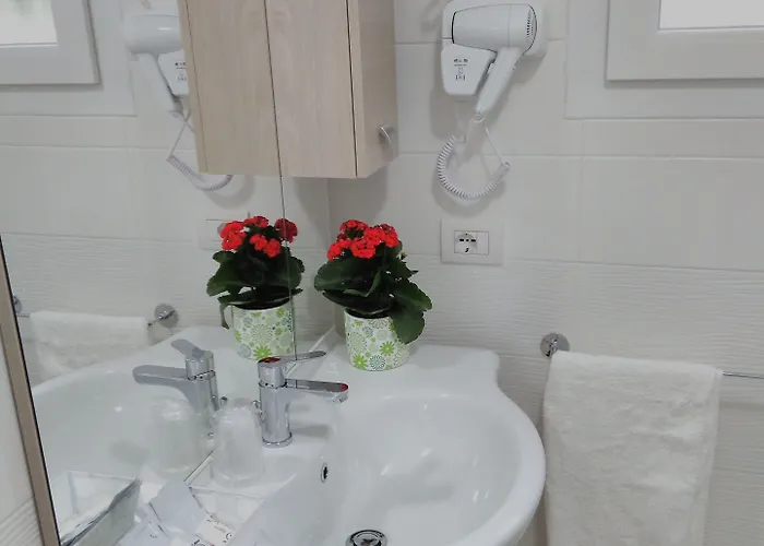 Crystal 3* Dormelletto