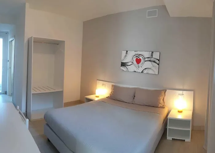 Crystal Bed & Breakfast Dormelletto